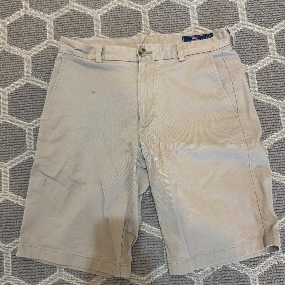 Vineyard Vines Khaki Breaker Shorts 7" Inseam, 30 Waist